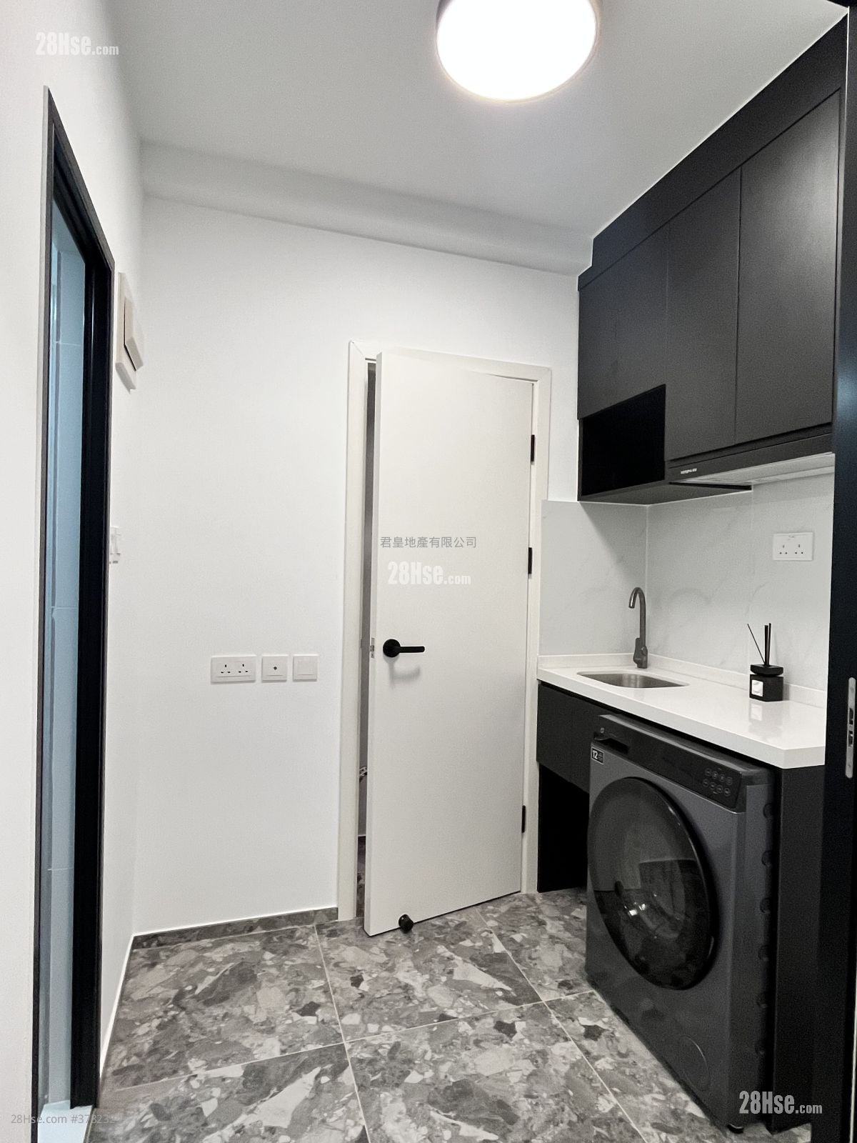 Garden Mansion Rental 1 Bedroom , 1 Bathroom 150 ft²