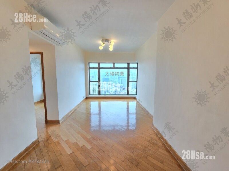 Royal Peninsula Sell 2 Bedrooms 563 ft²