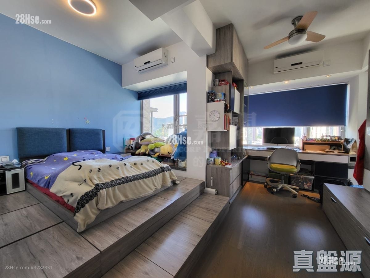 The Zumurud Sell 3 Bedrooms 1,658 ft²