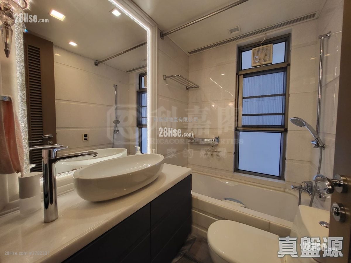 The Zumurud Sell 3 Bedrooms 1,658 ft²