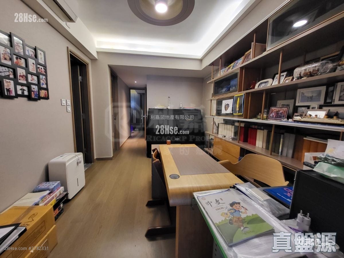 The Zumurud Sell 3 Bedrooms 1,658 ft²