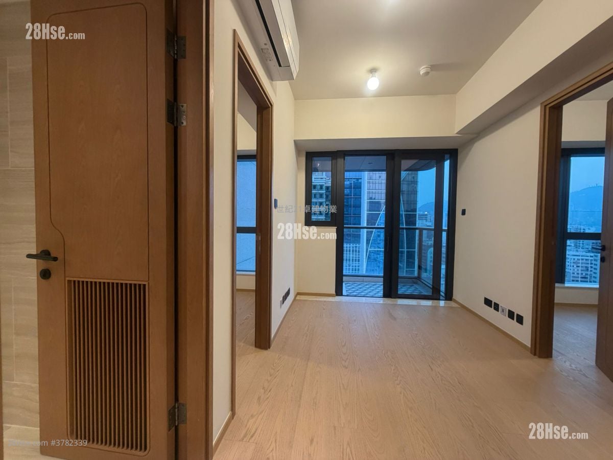 Topside Residence Rental 2 Bedrooms , 1 Bathroom 385 ft²