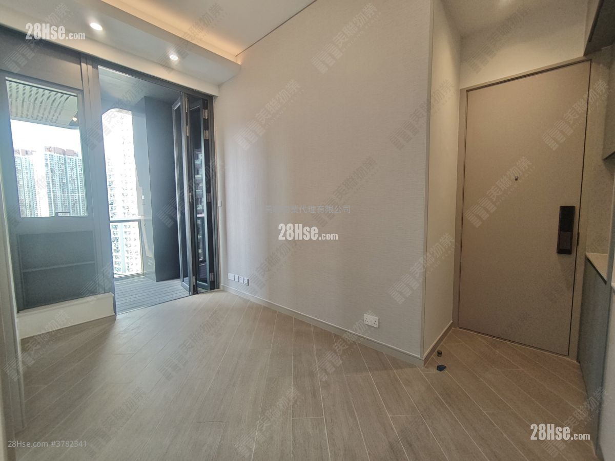 晓柏峰 售盘 1 房 , 1 浴室 305 平方尺