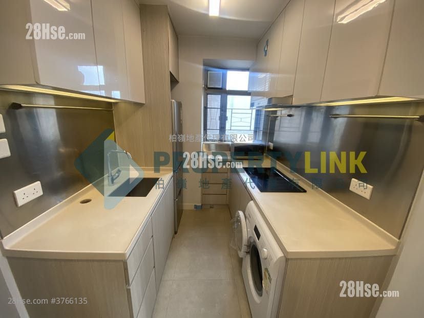 Hollywood Terrace Sell 2 Bedrooms , 1 Bathroom 615 ft²