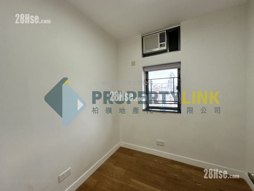 Hollywood Terrace Sell 2 Bedrooms , 1 Bathroom 615 ft²