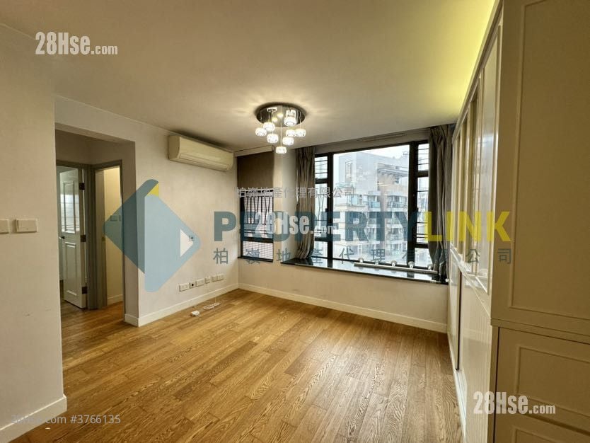 Hollywood Terrace Sell 2 Bedrooms , 1 Bathroom 615 ft²