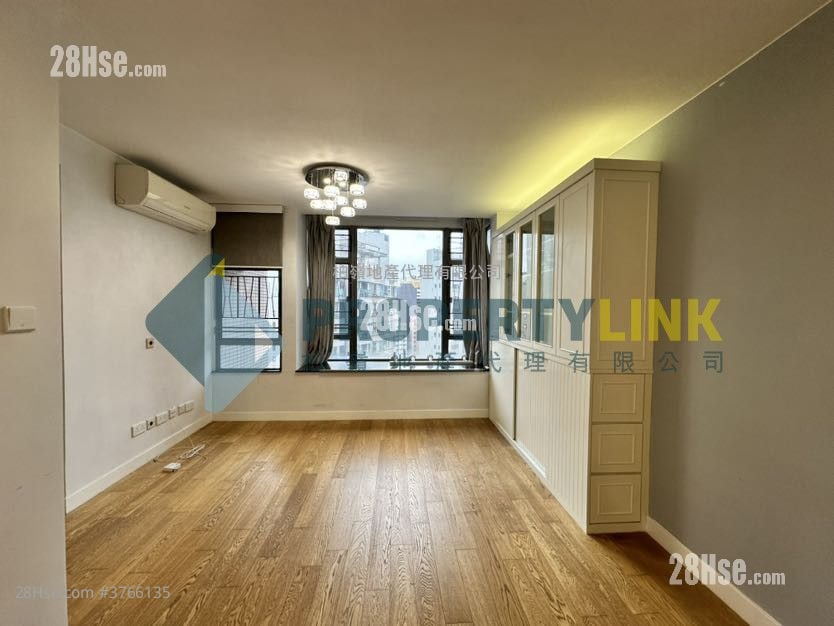 Hollywood Terrace Sell 2 Bedrooms , 1 Bathroom 615 ft²