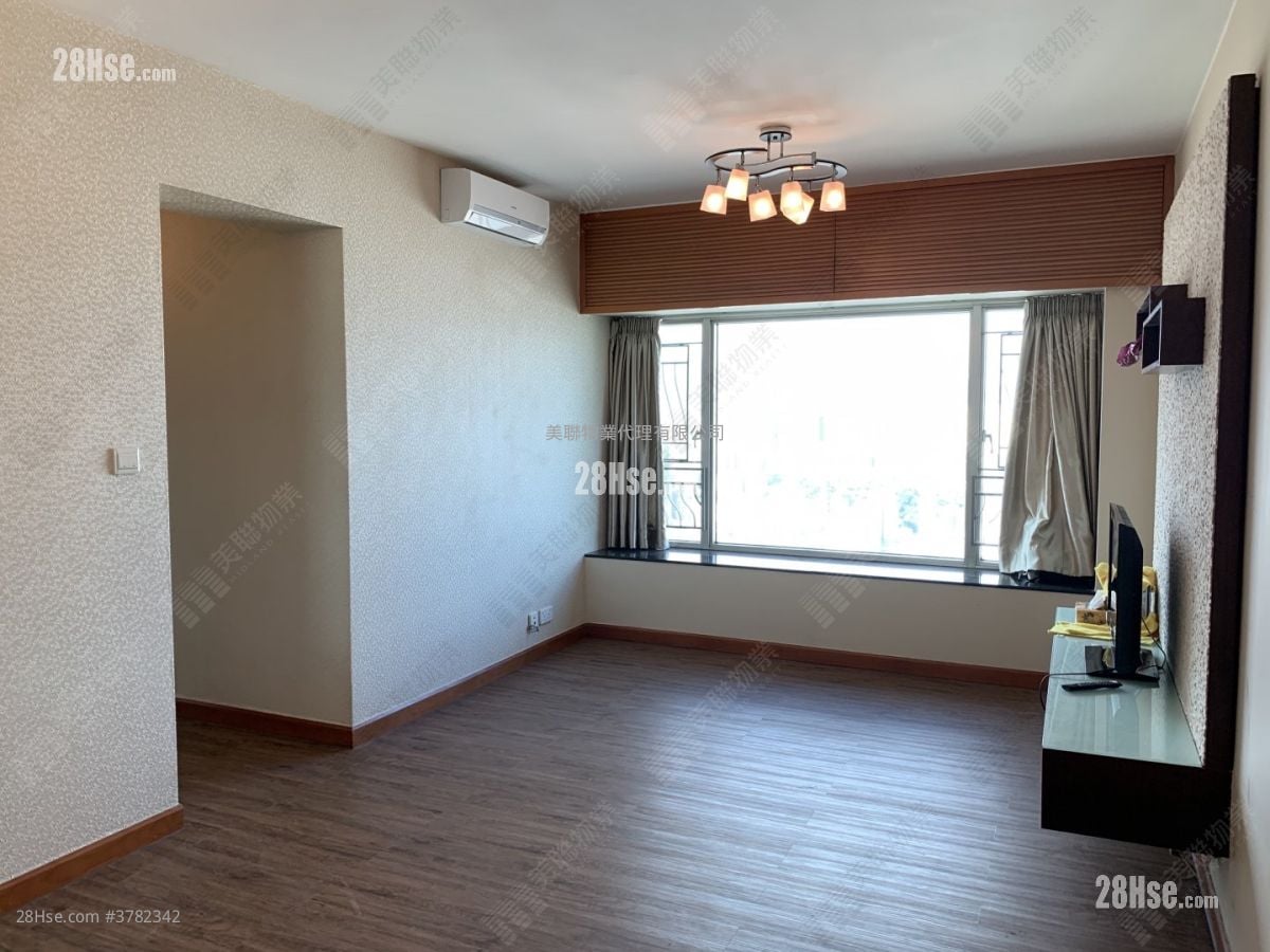 Sorrento Sell 3 Bedrooms 762 ft²