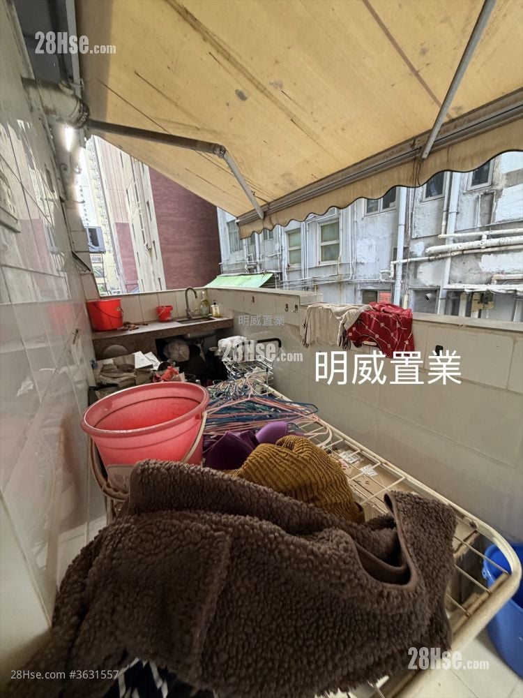 艺兴大厦 售盘 3 房 638 平方尺