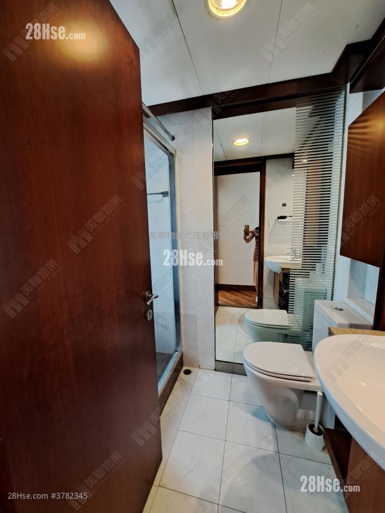 Aquamarine Sell 2 Bedrooms , 1 Bathroom 510 ft²