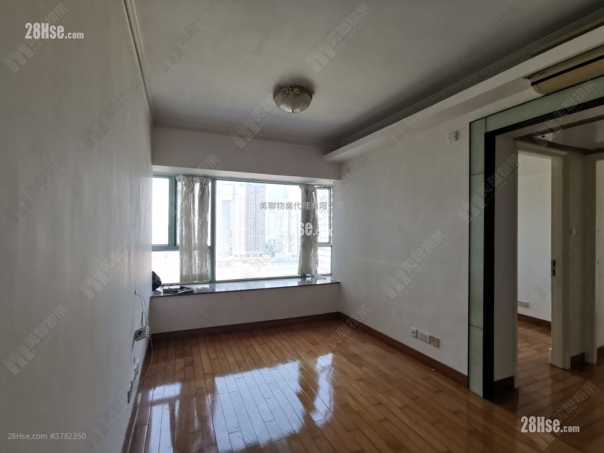 港景峰 售盘 2 房 457 平方尺