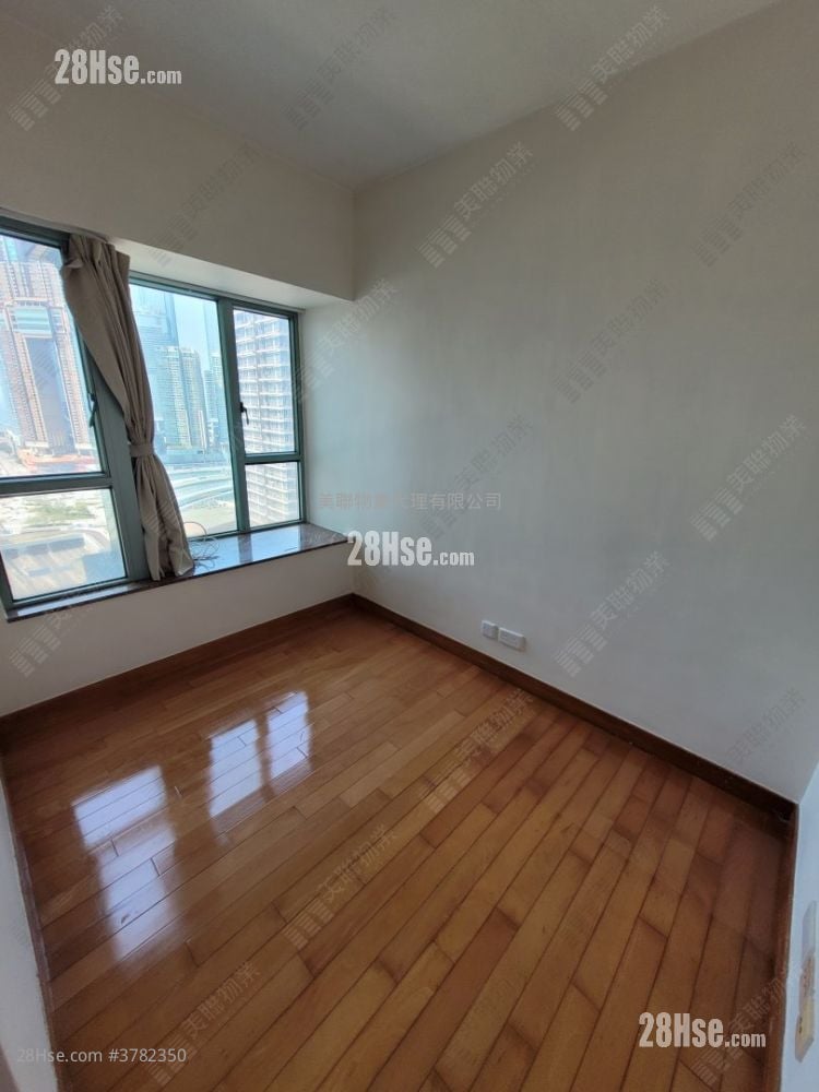 港景峰 售盘 2 房 457 平方尺