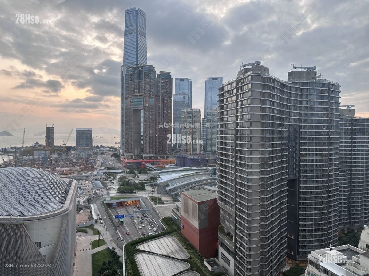 港景峰 售盘 2 房 457 平方尺