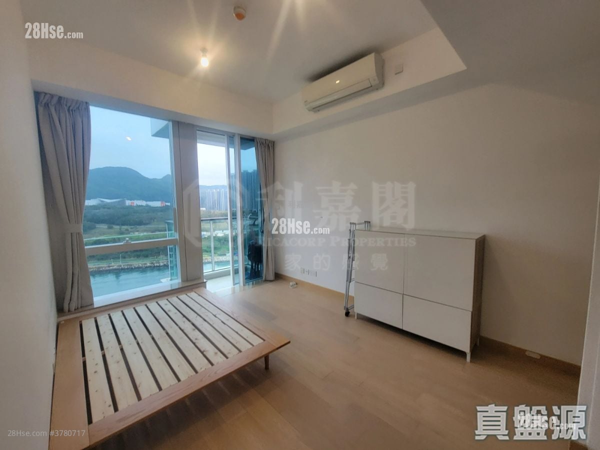 Monterey 租盘 开放式间隔 , 1 浴室 260 平方尺