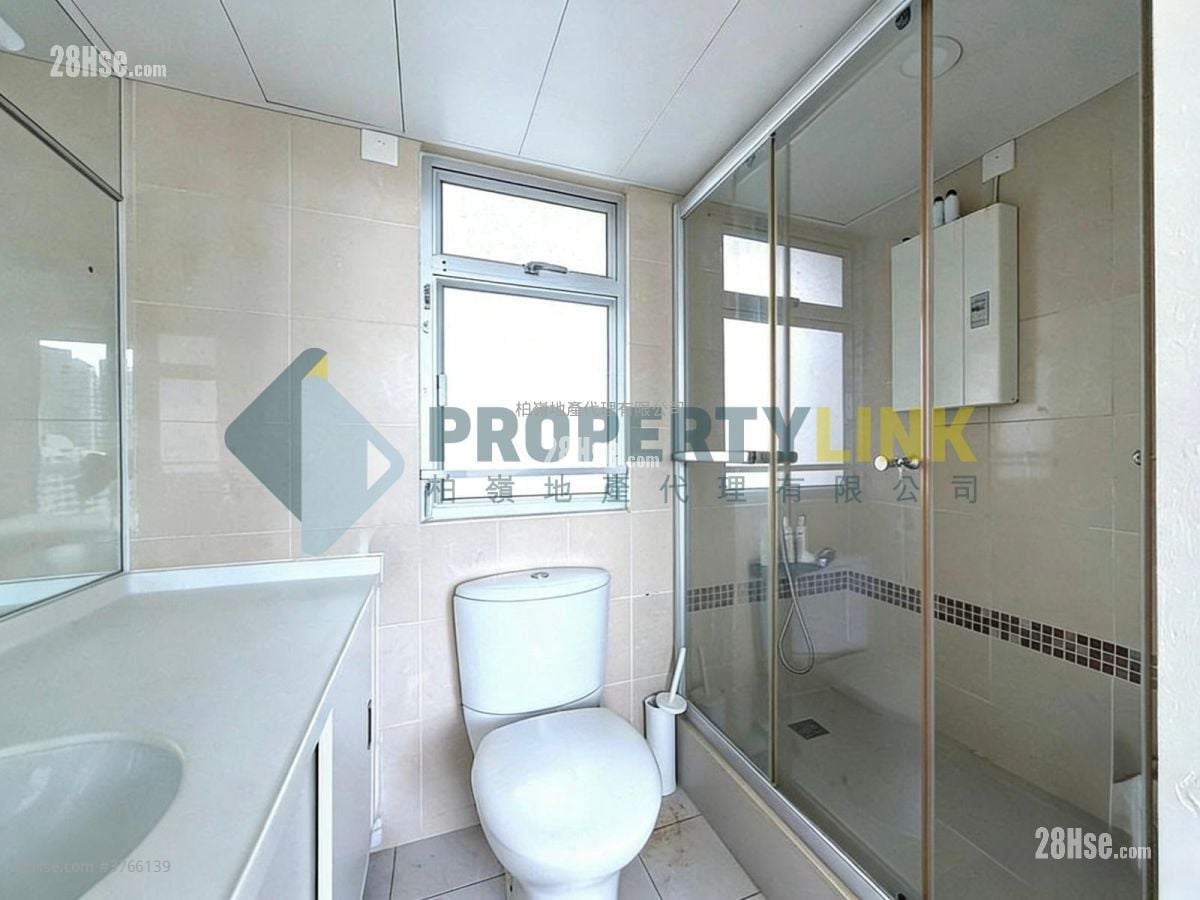 翠丽轩 售盘 3 房 , 2 浴室 696 平方尺