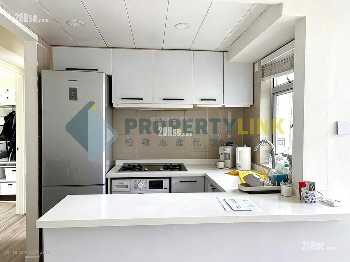 翠丽轩 售盘 3 房 , 2 浴室 696 平方尺