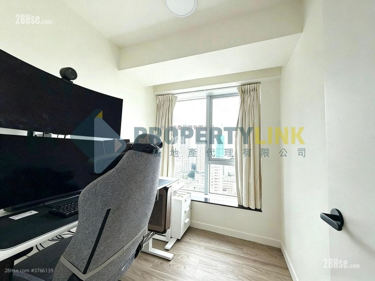 翠丽轩 售盘 3 房 , 2 浴室 696 平方尺