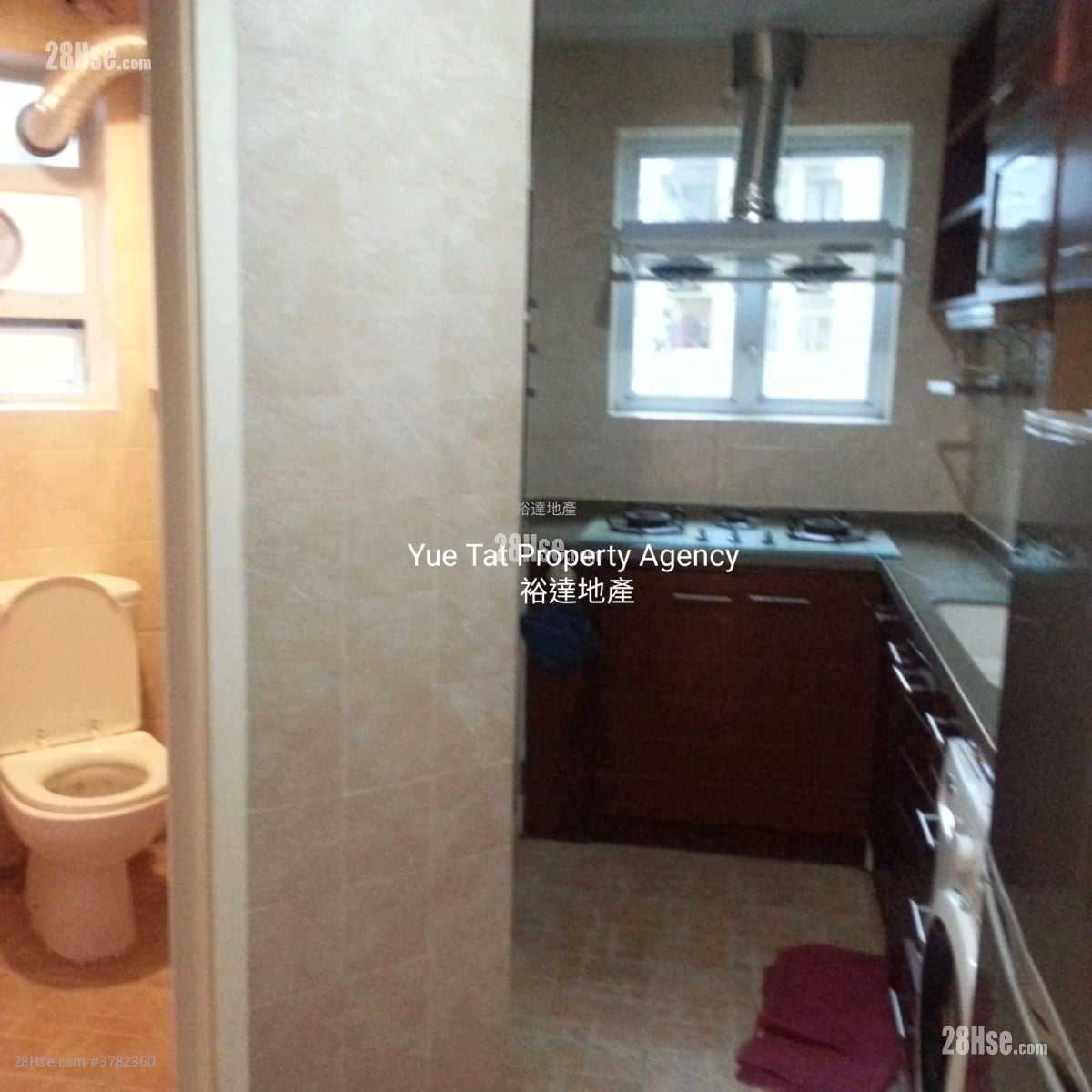 Empire Court Sell 4 Bedrooms , 2 Bathrooms 763 ft²