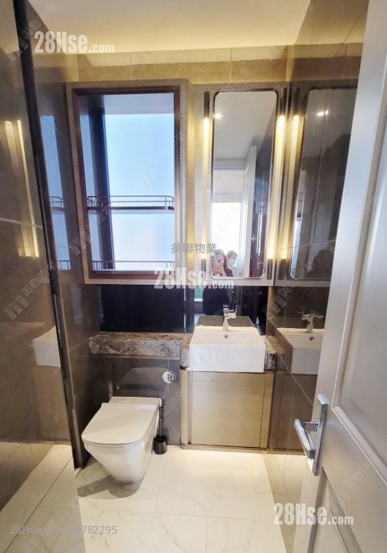 Eden Manor Sell 1 Bathroom 276 ft²