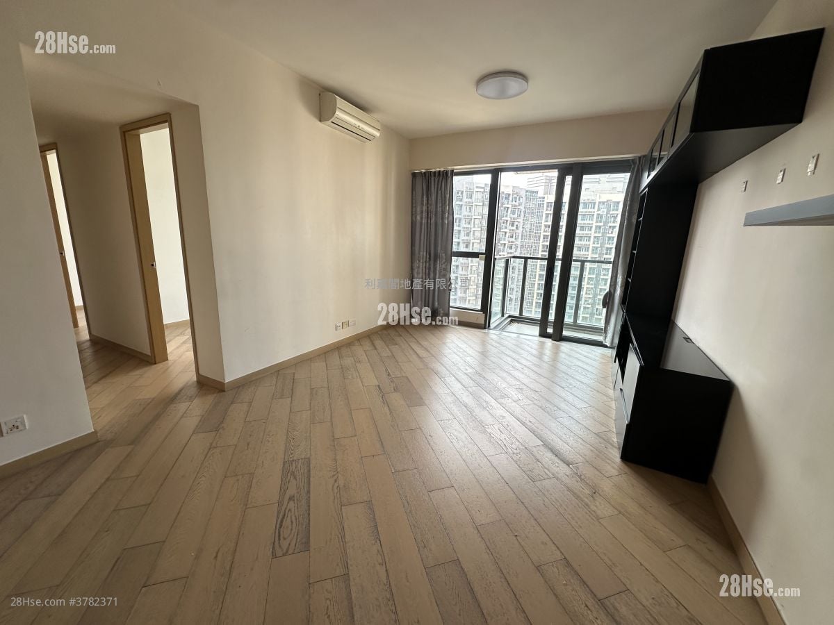 The Visionary Sell 3 Bedrooms 1,034 ft²