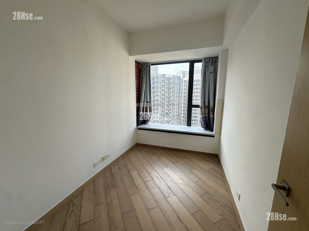 The Visionary Sell 3 Bedrooms 1,034 ft²