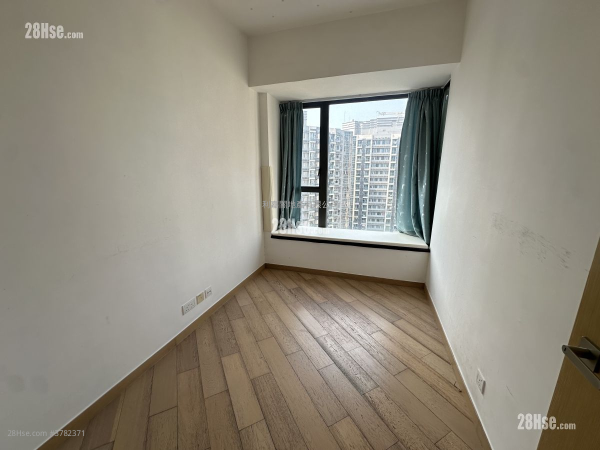 The Visionary Sell 3 Bedrooms 1,034 ft²