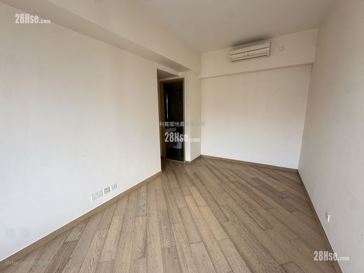 The Visionary Sell 3 Bedrooms 1,034 ft²