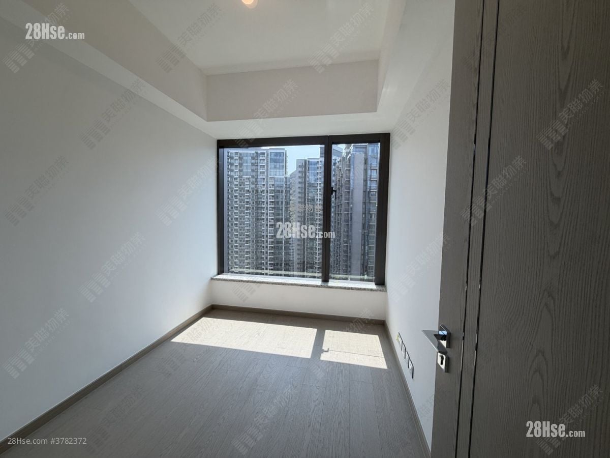 港岛南岸 租盘 3 房 , 2 浴室 963 平方尺