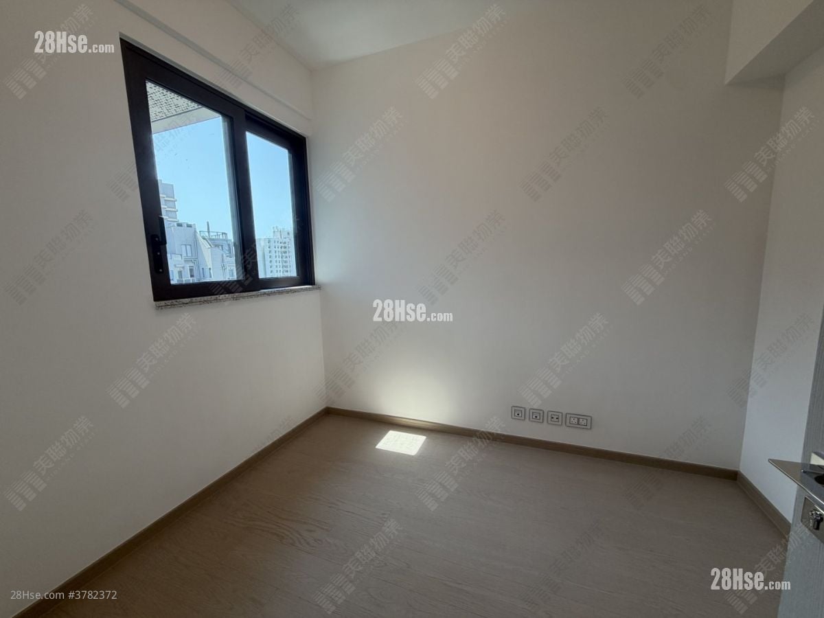 港岛南岸 租盘 3 房 , 2 浴室 963 平方尺