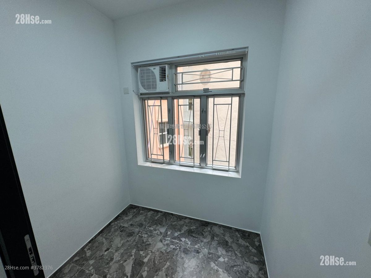 Garden Mansion Rental 1 Bedroom , 1 Bathroom 160 ft²