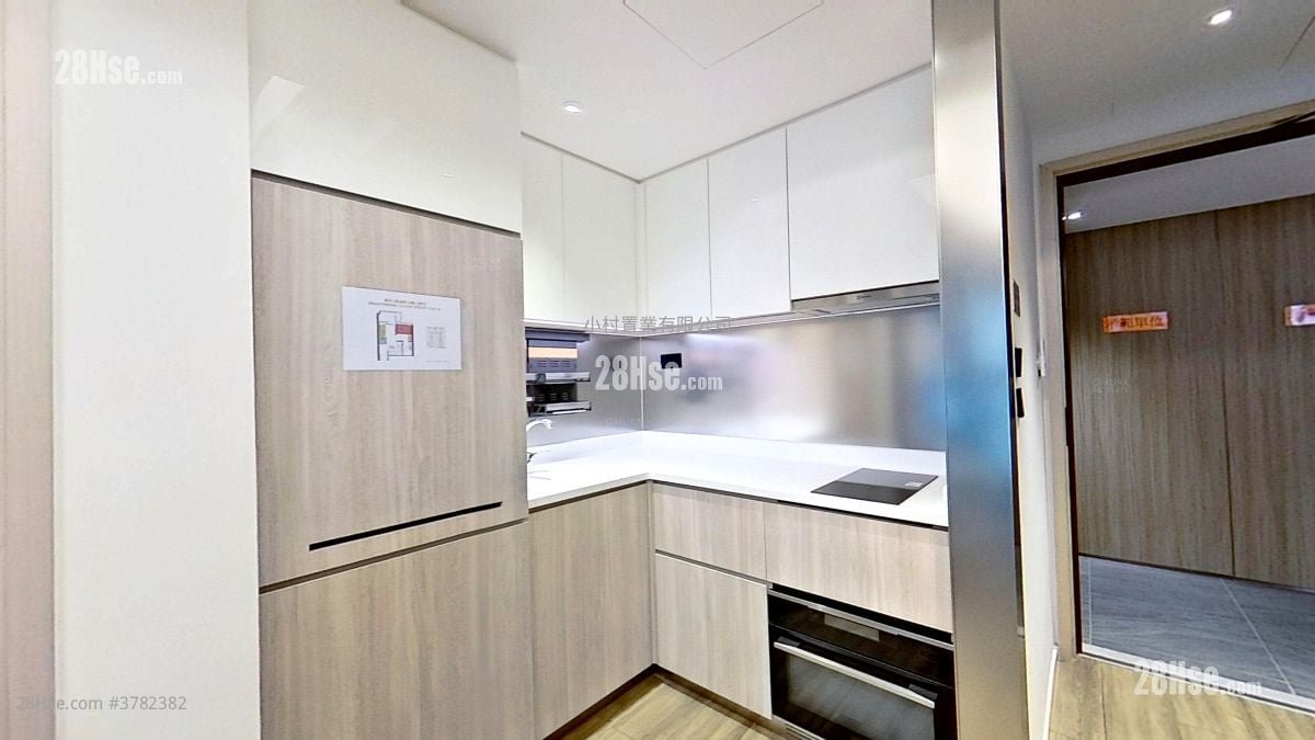 kitchen: Bright Moon Rental 1 Bedroom , 1 Bathroom 283 ft²