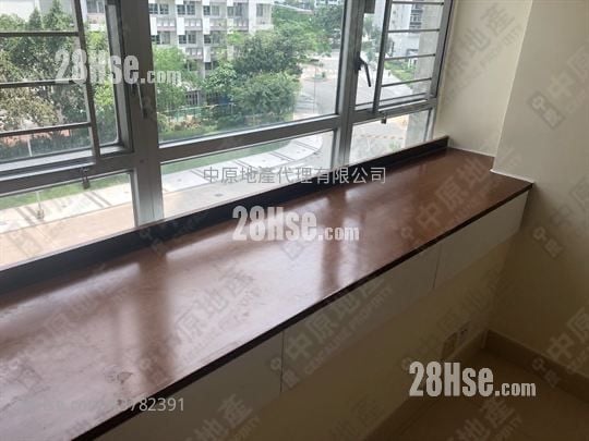 Kingswood Villas Sell 2 Bedrooms , 1 Bathroom 448 ft²