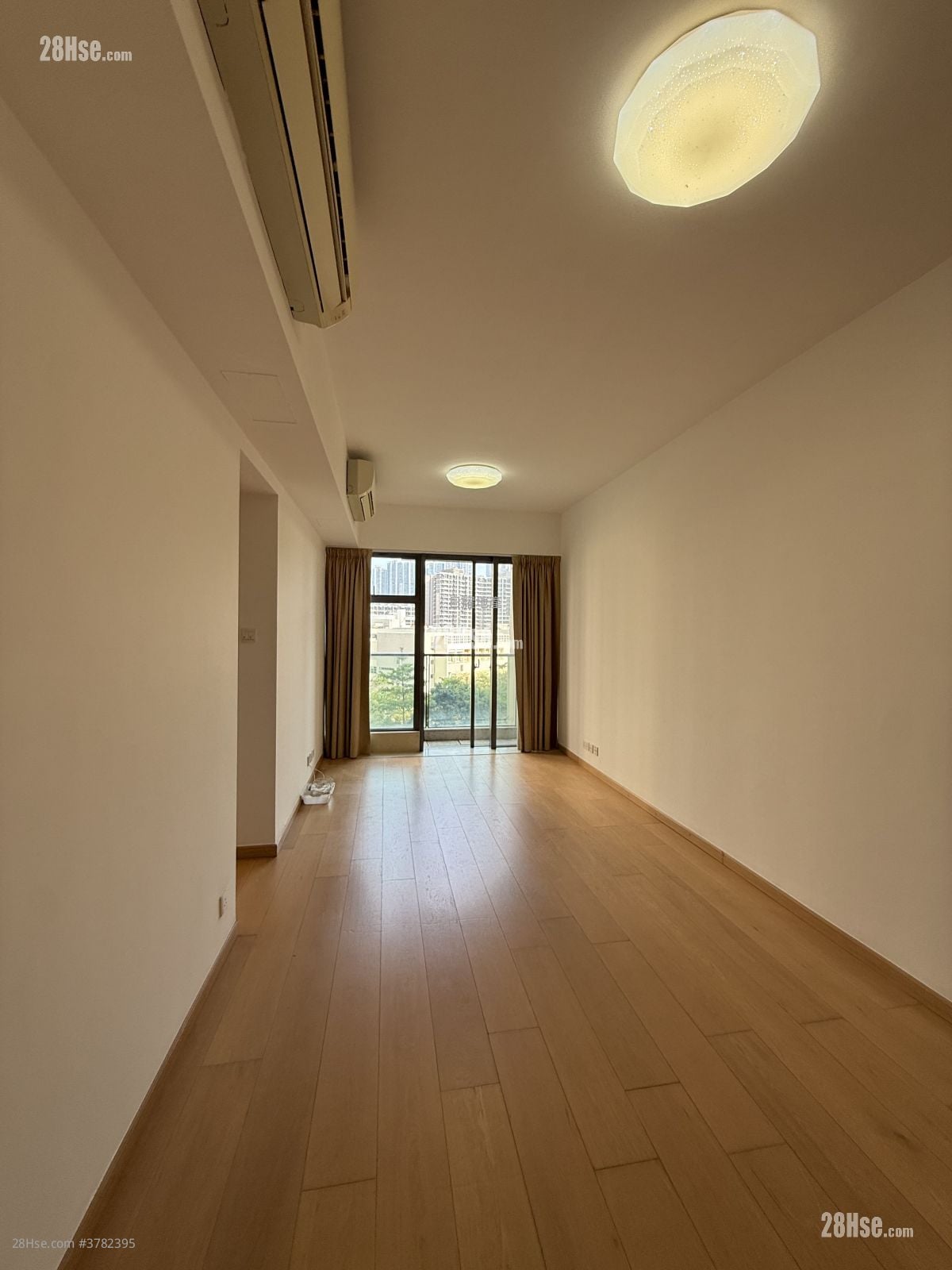 天晋 租盘 3 房 , 2 浴室 799 平方尺