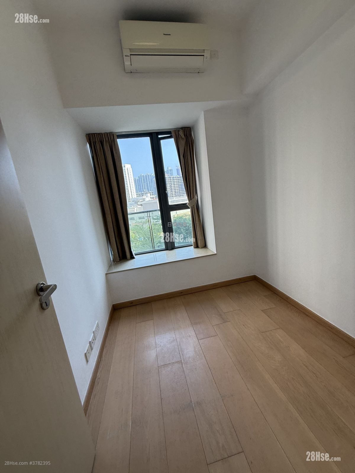 天晋 租盘 3 房 , 2 浴室 799 平方尺