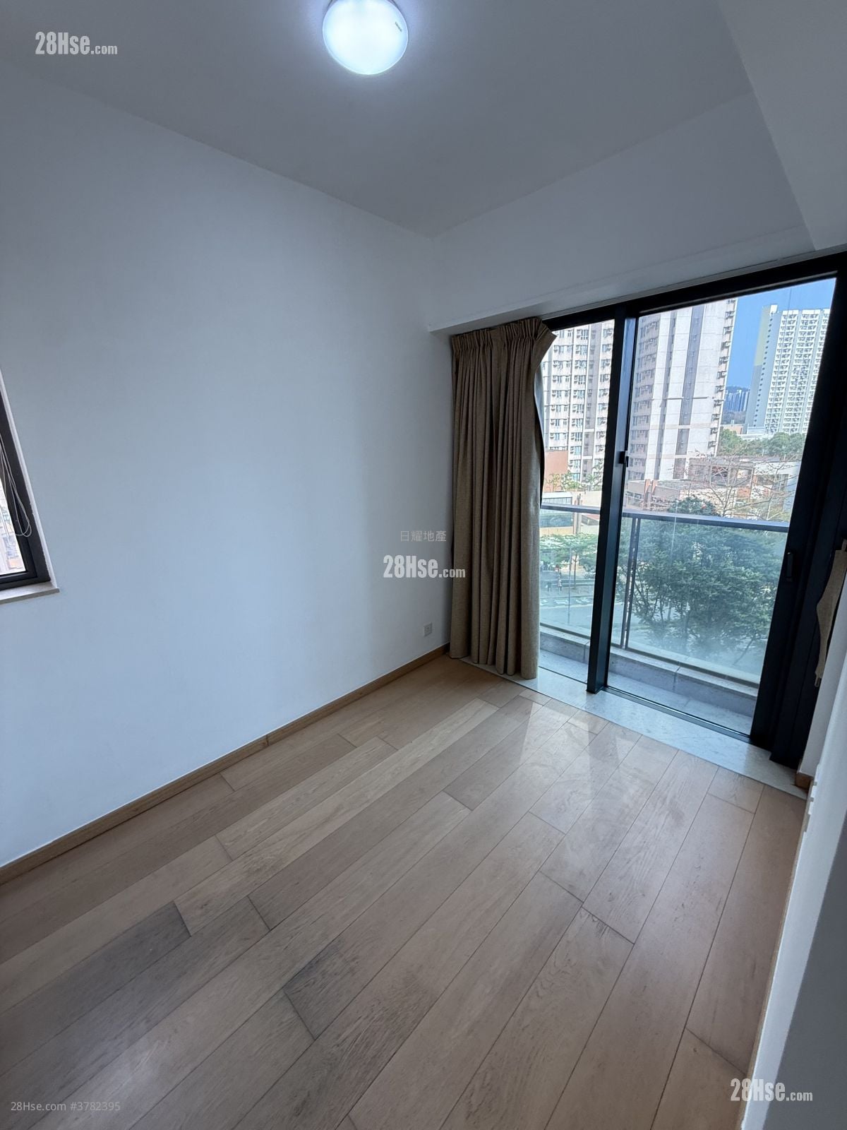 天晋 租盘 3 房 , 2 浴室 799 平方尺