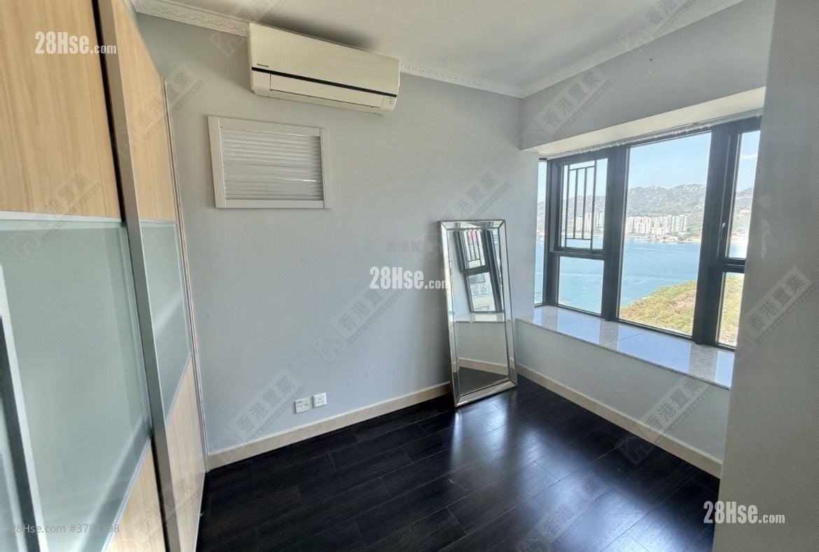 Park Island Sell 4 Bedrooms 552 ft²