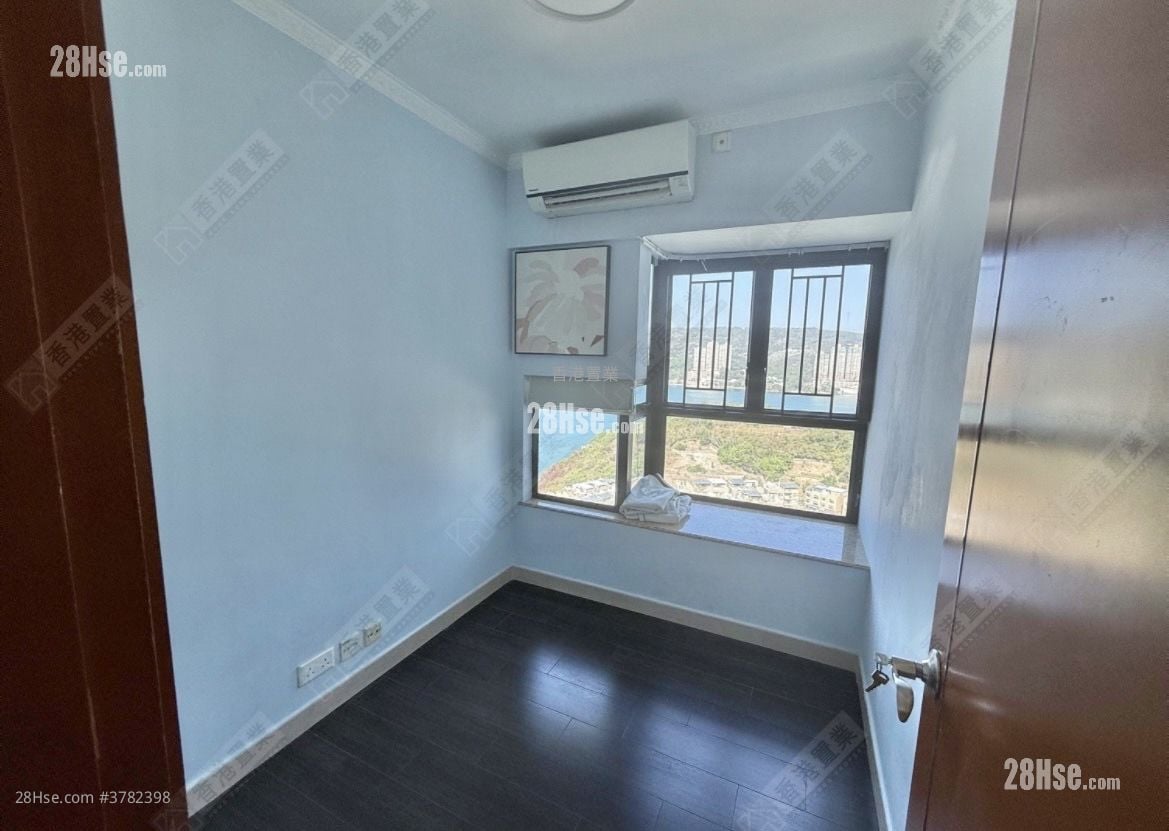 Park Island Sell 4 Bedrooms 552 ft²