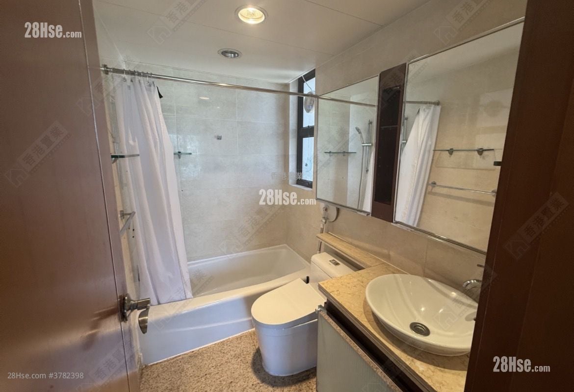 Park Island Sell 4 Bedrooms 552 ft²