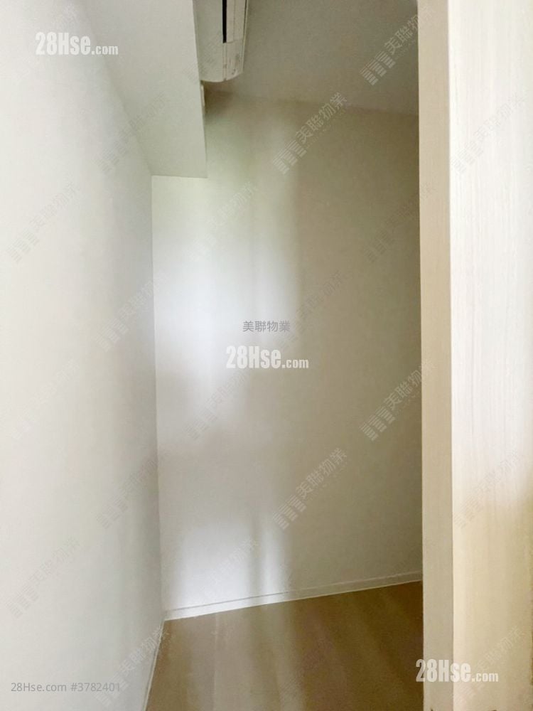 One Innovale 售盘 1 房 , 1 浴室 315 平方尺