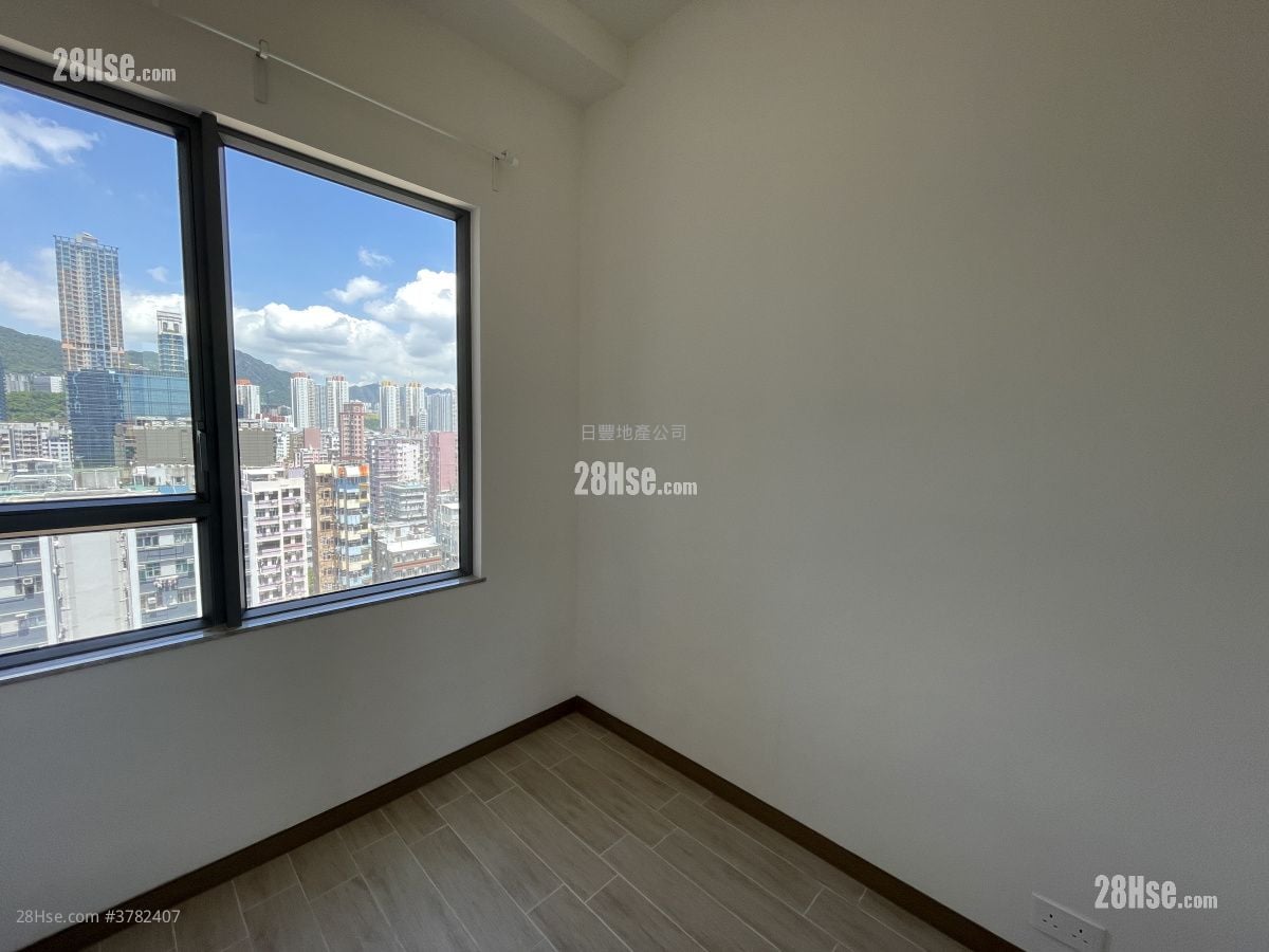 Astoria Crest Rental 1 Bedroom , 1 Bathroom 287 ft²