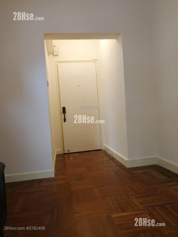 Fook On Building Rental 3 Bedrooms , 1 Bathroom 468 ft²