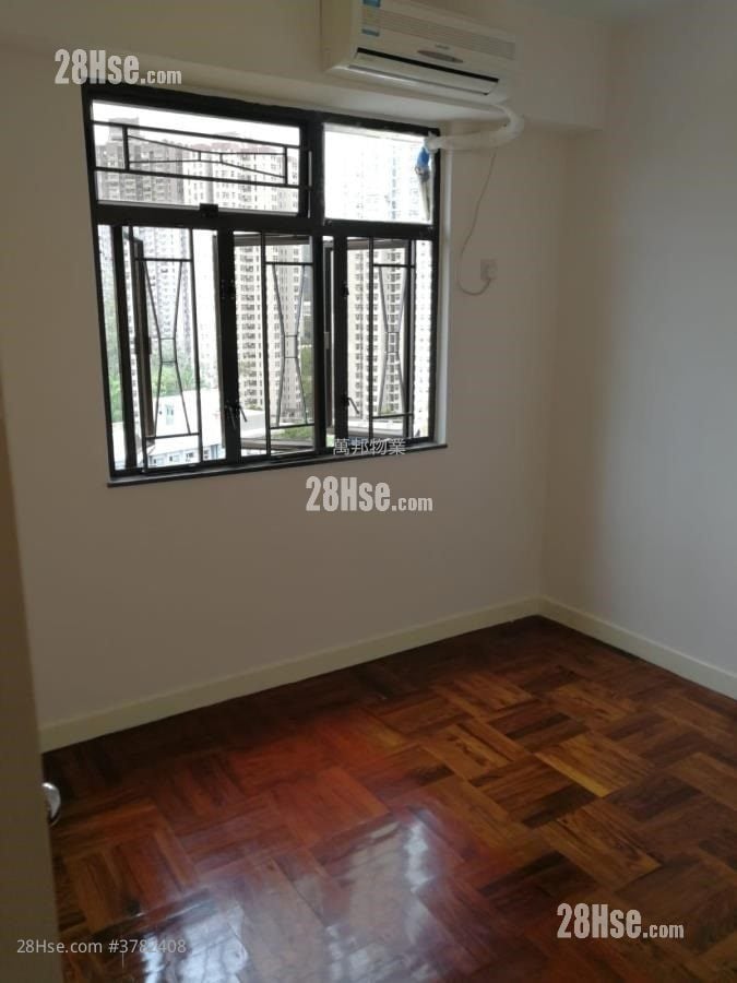 Fook On Building Rental 3 Bedrooms , 1 Bathroom 468 ft²