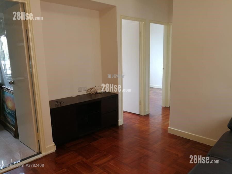 Fook On Building Rental 3 Bedrooms , 1 Bathroom 468 ft²