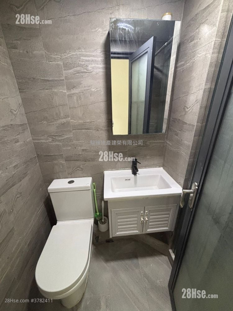 金堂大厦 租盘 3 房 , 2 浴室