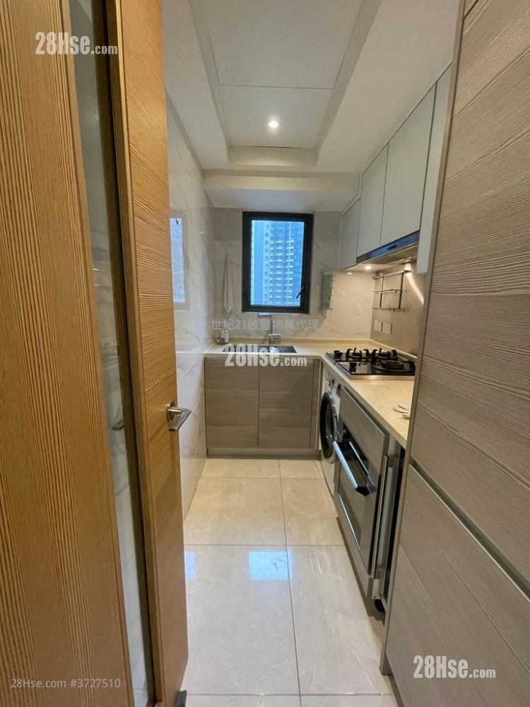 天寰 租盘 3 房 , 2 浴室 640 平方尺