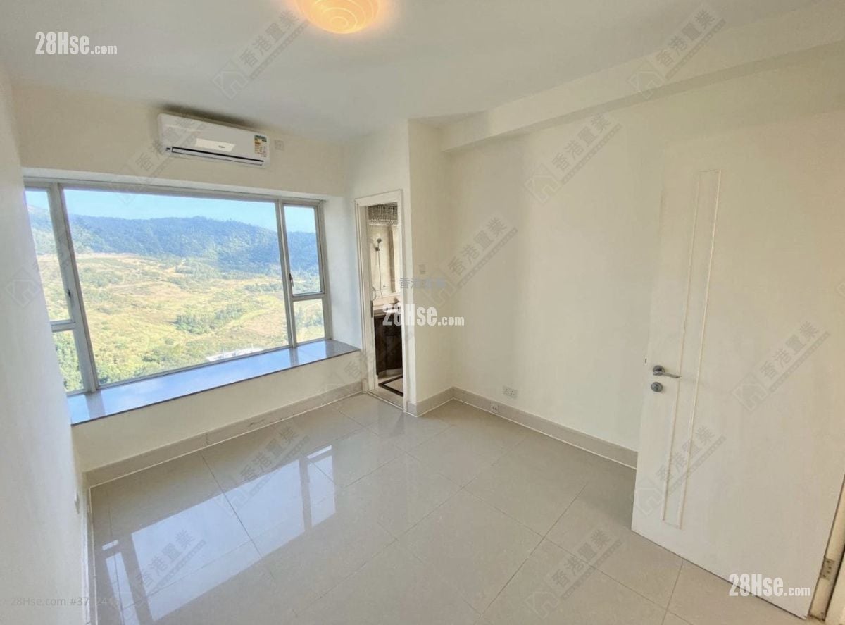 Hemera Sell 4 Bedrooms 928 ft²