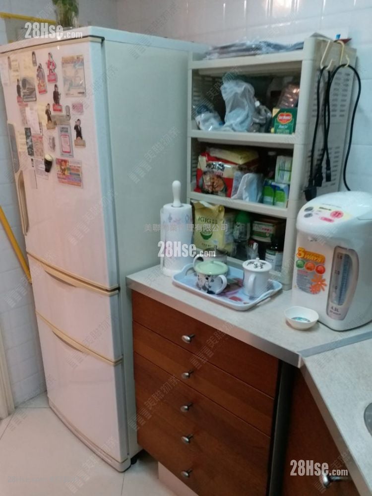 Sceneway Garden Sell 3 Bedrooms , 1 Bathroom 614 ft²