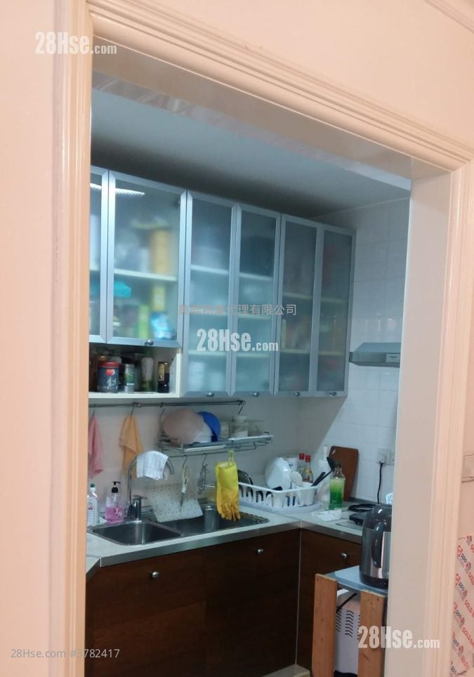 Sceneway Garden Sell 3 Bedrooms , 1 Bathroom 614 ft²