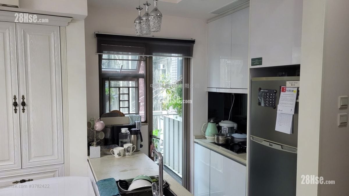 Trinity Towers Sell 1 Bedroom 362 ft²