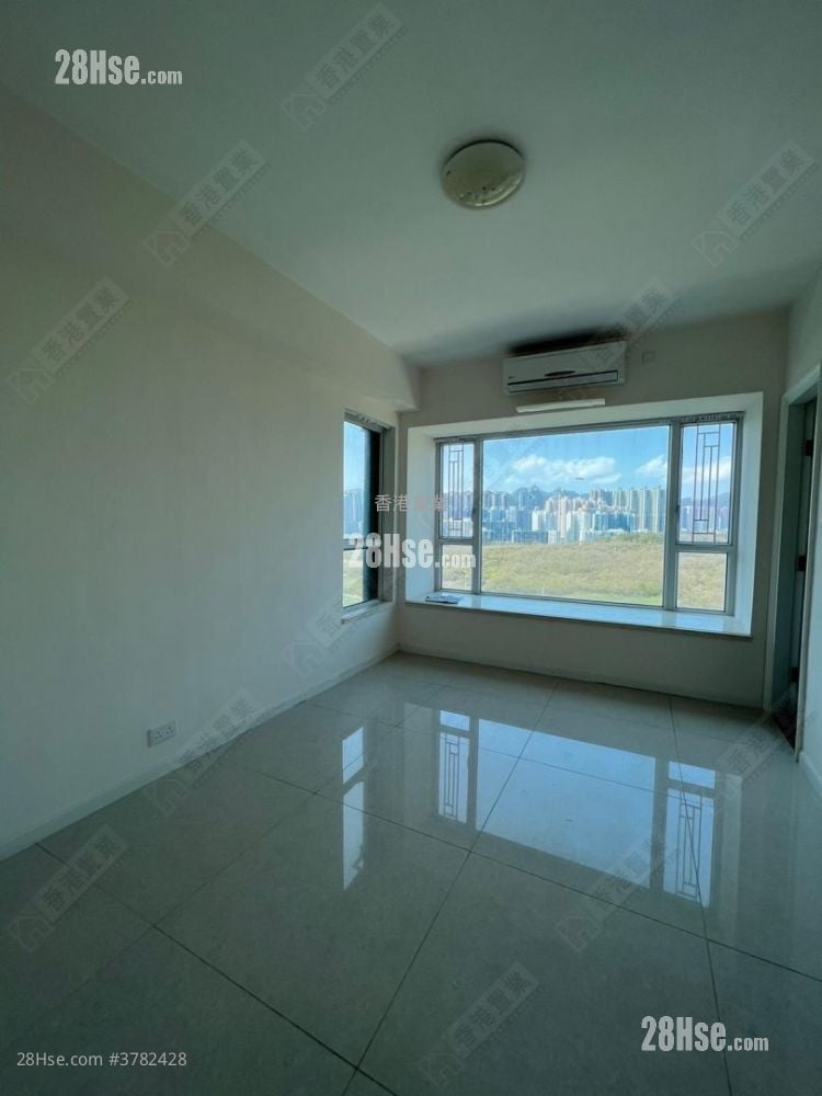 致蓝天 售盘 4 房 1,140 平方尺